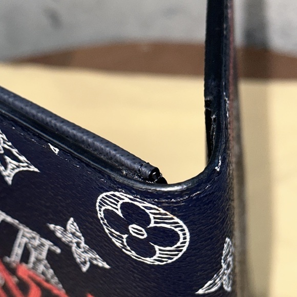 Louis Vuitton monogram ink upside down LV brazza travel wallet organizer - Picture 7 of 13